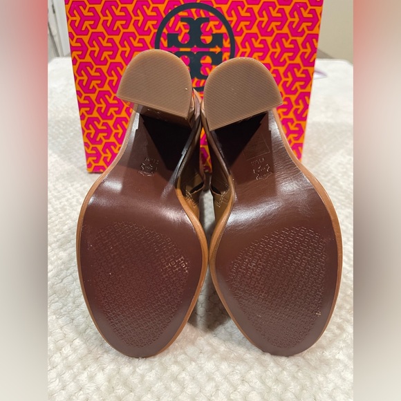 Tory Burch Gabrielle Royal Tan Booties Size 7.5 NIB - Picture 9 of 12